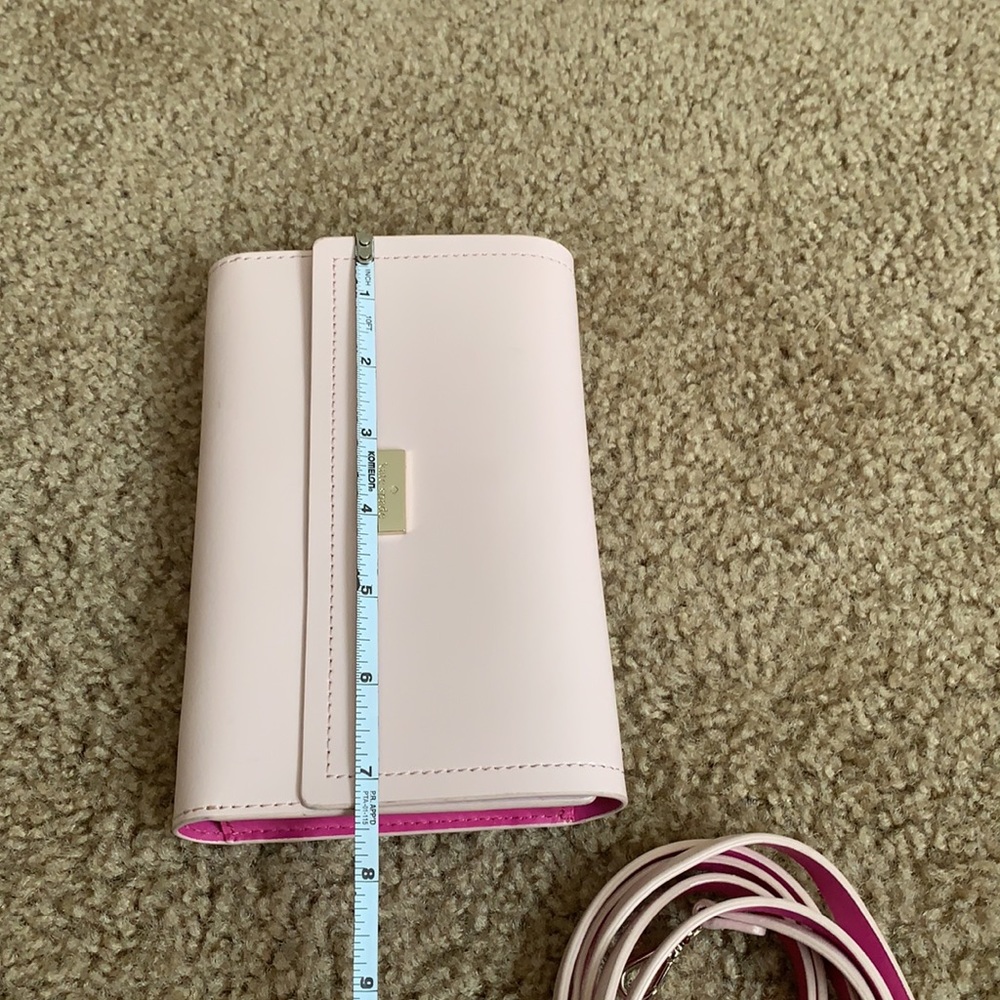 Kate spade. - Picture 3 of 7